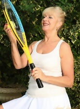 Horny mom stops playing tennis in favor of nude mature women pictures