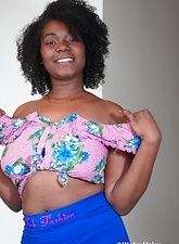 Ebony Hairy Pussy Nude Kitchen Pics