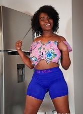 Ebony Hairy Pussy Nude Kitchen Pics