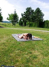 Lesbian Outdoor Pussy Play Picnic