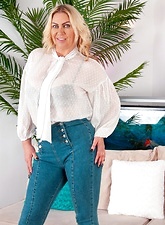 Blonde Milf Jeans Strip Nude Solo Pics