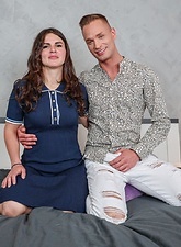 Brunette Milf Blowjob And Hardcore Sex Pics