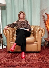 Glasses GILF Gets Fucked Hard Gallery