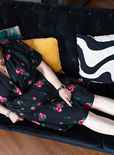 Mature Granny Naked Solo Tease Gallery