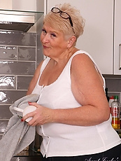 Aunt Judys pussy pics
